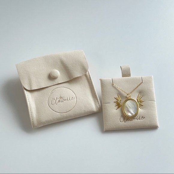 Hello 👋 I’m Sue - Picture 3 of 9